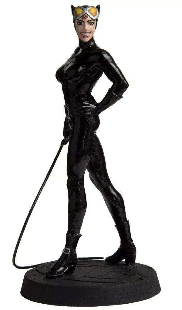 Catwoman DC Comics Heroes - Lead Figure in Excellent Condition - Enamel Hand-Painted ASR 4732
