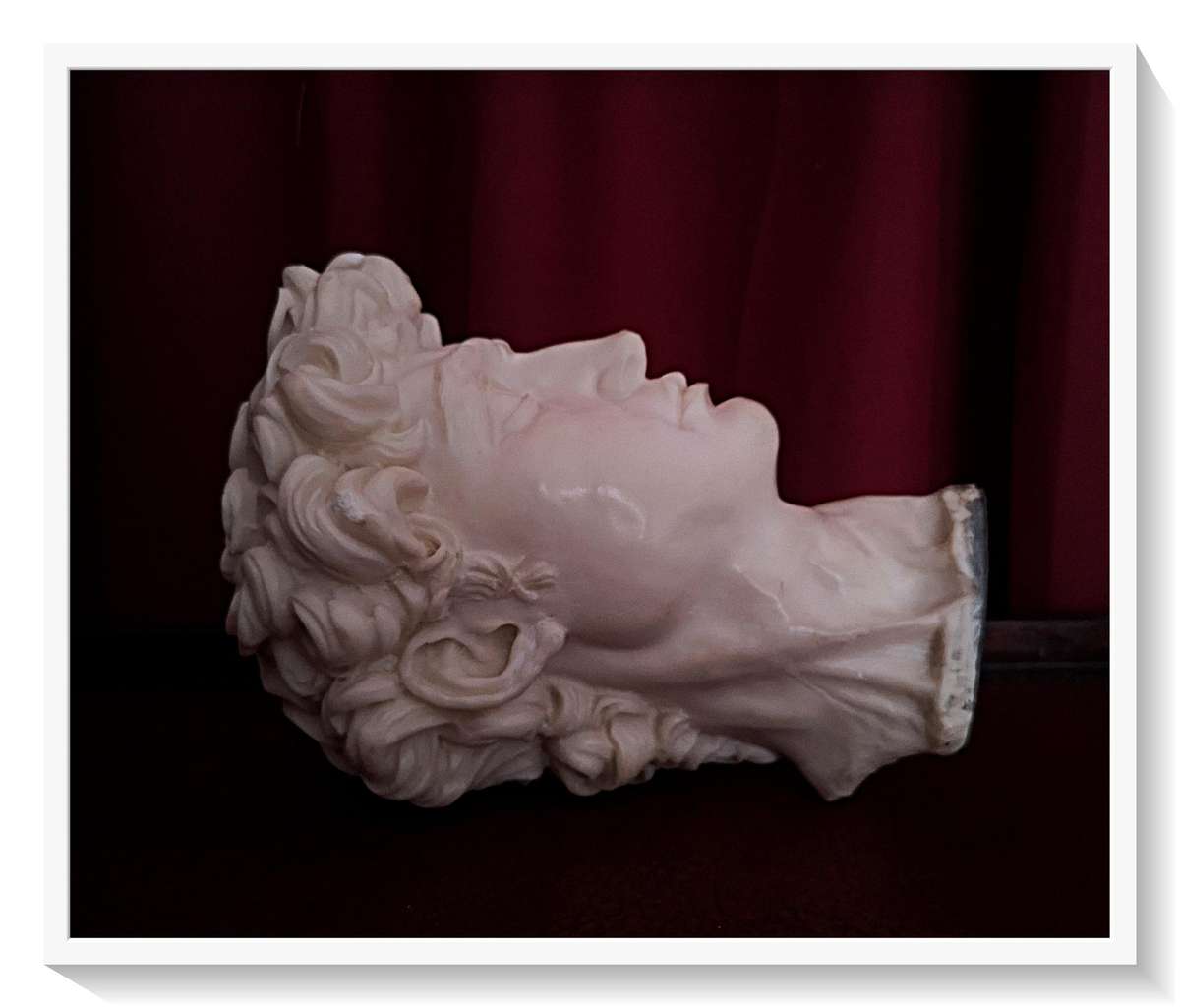 Michelangelo David Bust - Solid and Quite Heavy - Measures 220MM by 155MM - Requires a Base