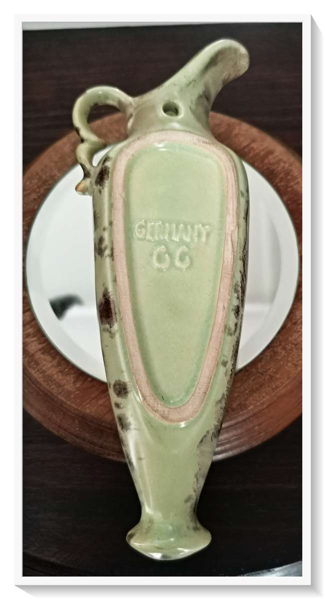 A Rare Vintage German Wall Vase Exquisite Piece in Excellent Condition ***