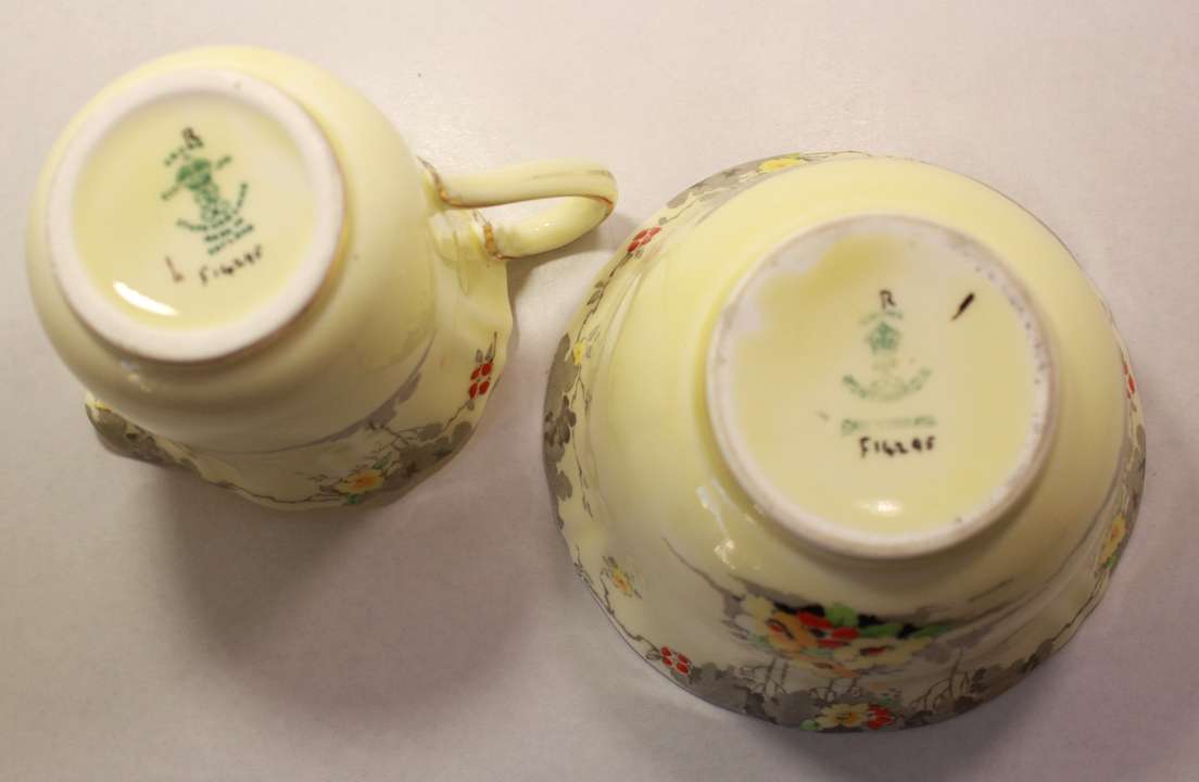 Vintage Crown Staffordshire Milk Jug and Sugar Bowl Pattern F714295