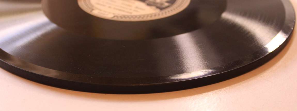 Hokum Smokum Yodelin Indian Man & In Tyrol Yodel Song by Edison 80RPM 9 13/16" Gramophone Vinyl LP