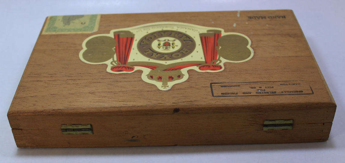 Vintage Royal Jamaica Pitt & Co. Cigar Box
