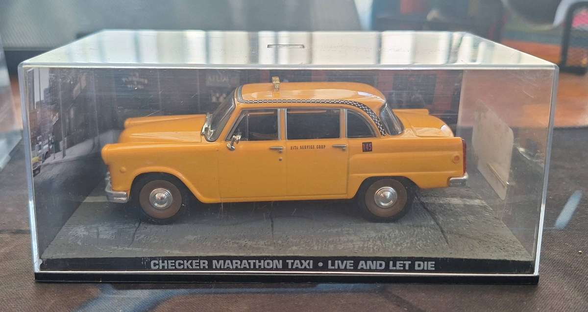 James Bond Car Collection - Checker Marathon Taxi - Live and let Die