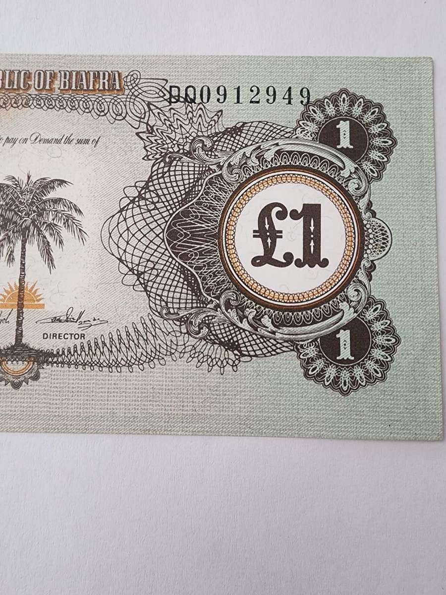 RARE 1968 Biafran One Pound Banknote  Uncirculated