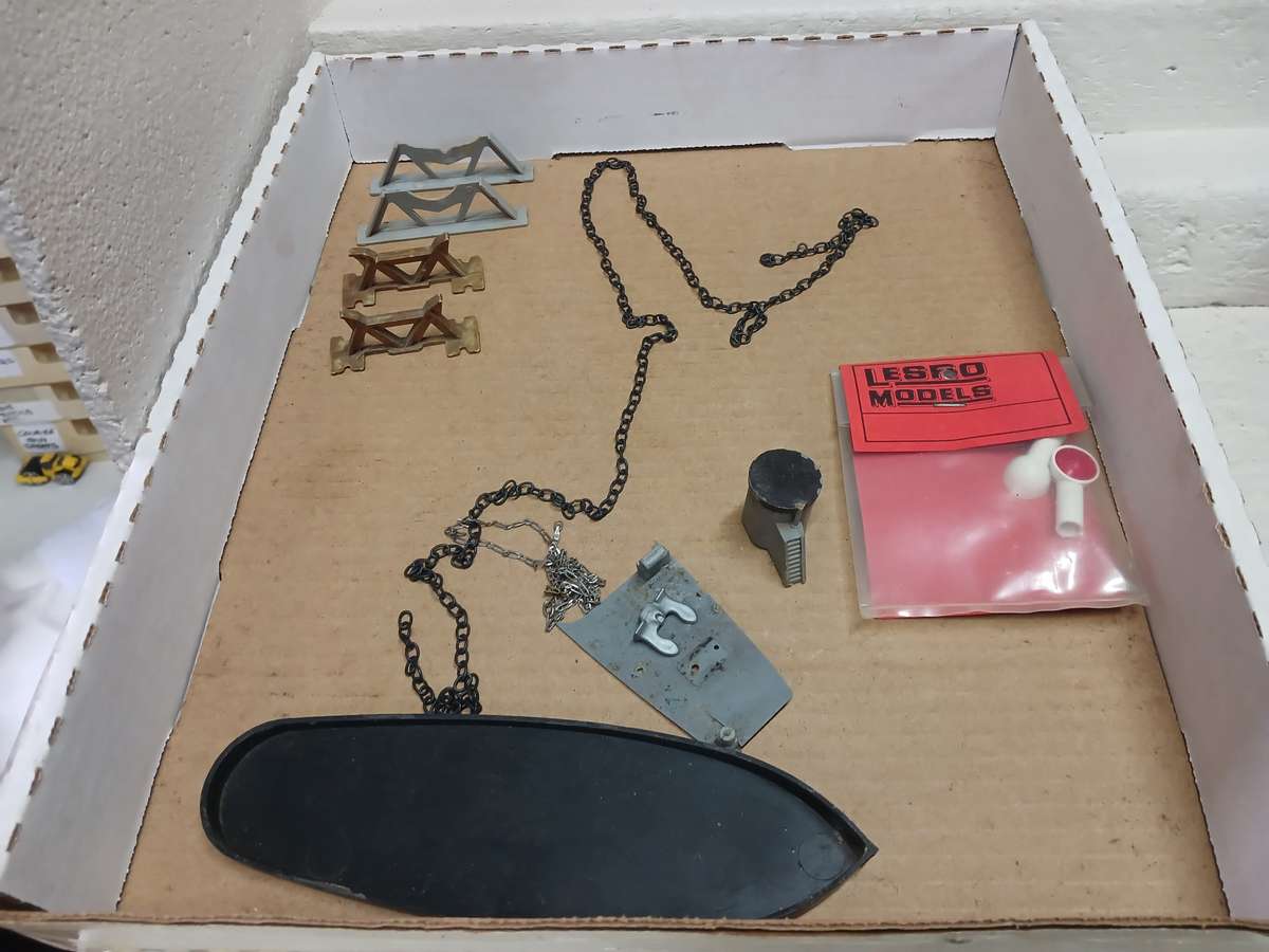 HO SCALE - X3 TUG BOATS