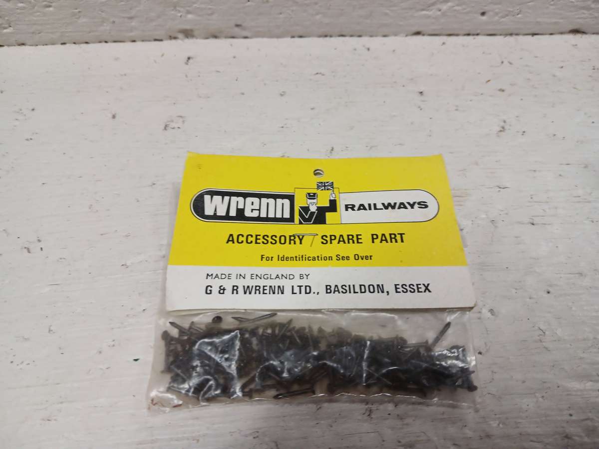 HO / OO SCALE - WRENN - TRACK NAILS- X1 PACKET