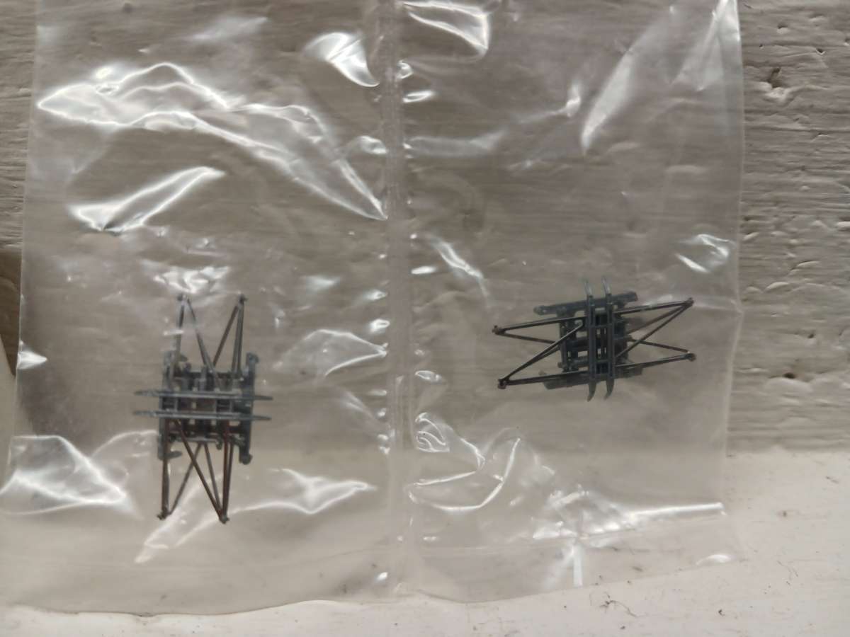 N SCALE - TOMIX PANTOGRAPHS - X2 - BOXED