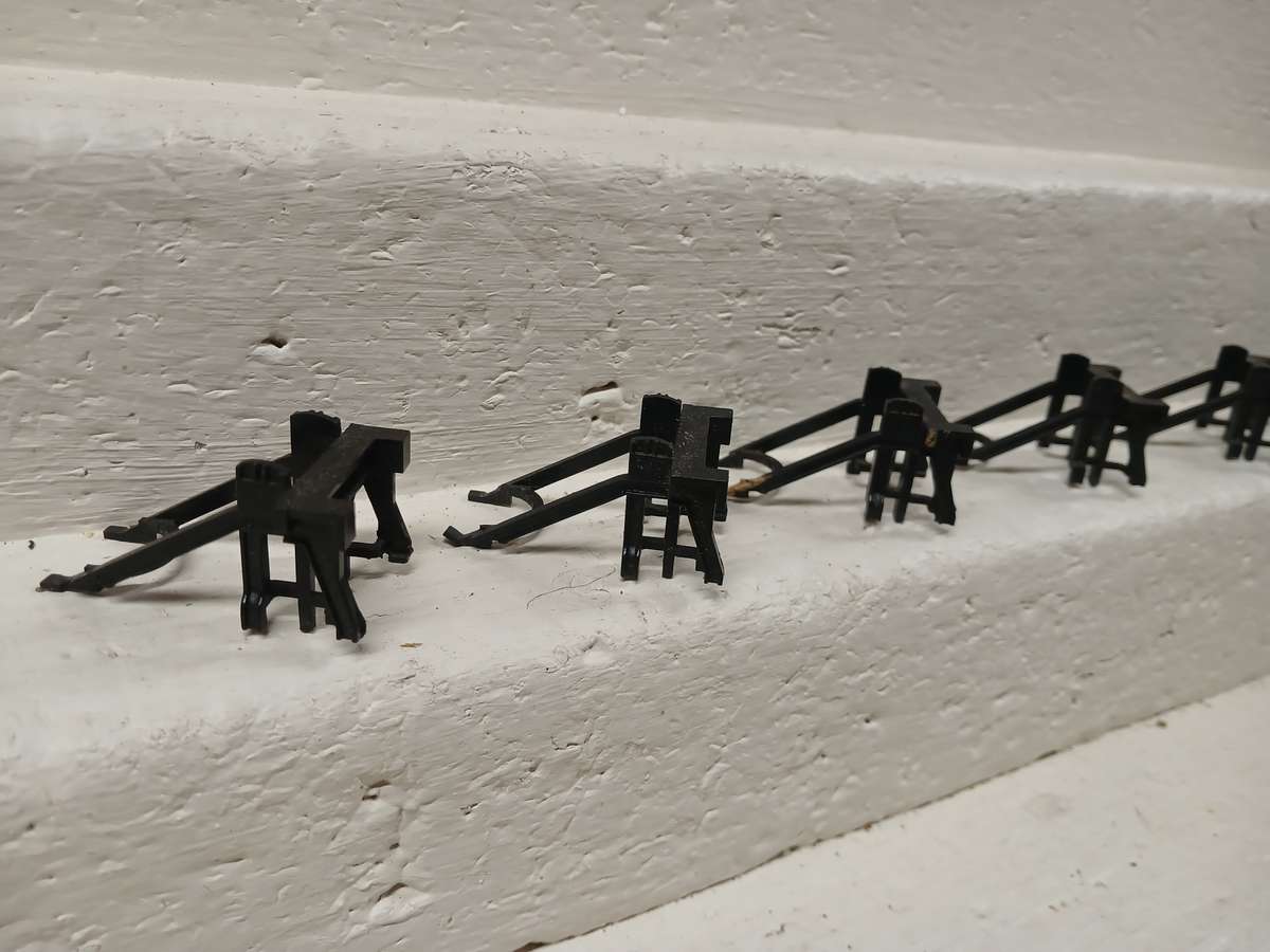 HO / OO SCALE - HORNBY STOPBLOCKS - X6