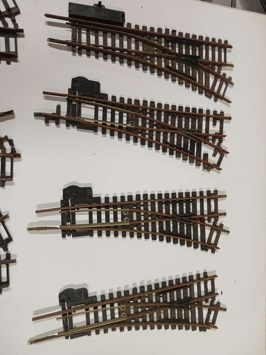 HO / OO SCALE - HORNBY - POINTS & TRACK