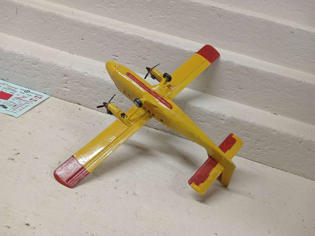 1:72 SCALE - REVELL - Revell  DHC-6 Twin Otter