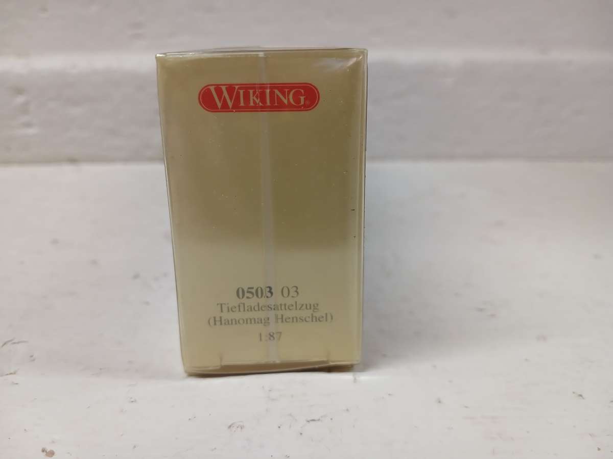HO SCALE - WIKING - TRUCK  TRAILER - BOXED