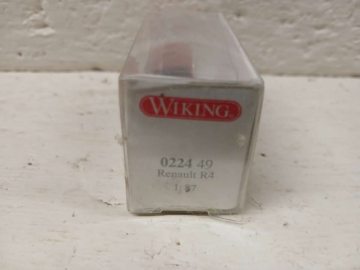 HO SCALE - WIKING - RENAULT 4 - BOXED