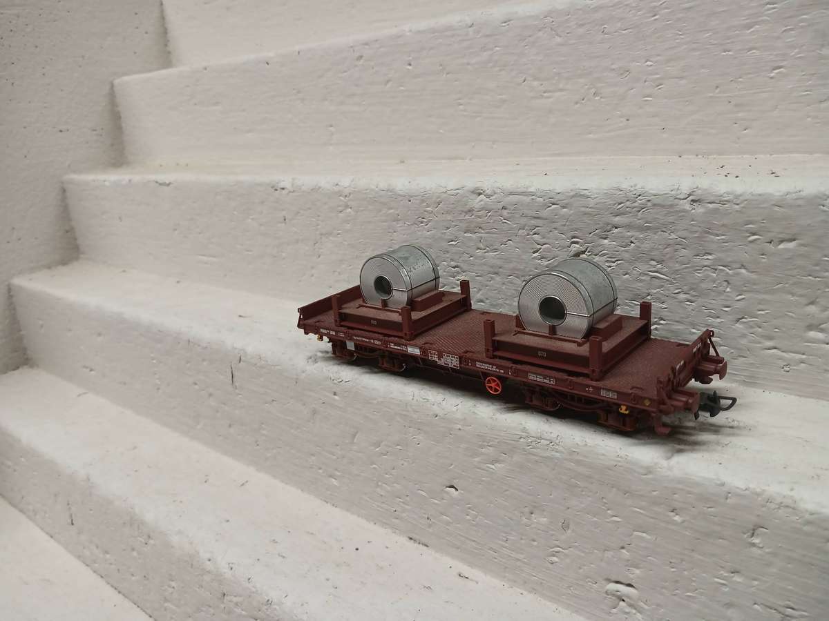 HO SCALE - ELECTROTREN - FLAT CAR WAGON WITH STEEL COIL LOAD