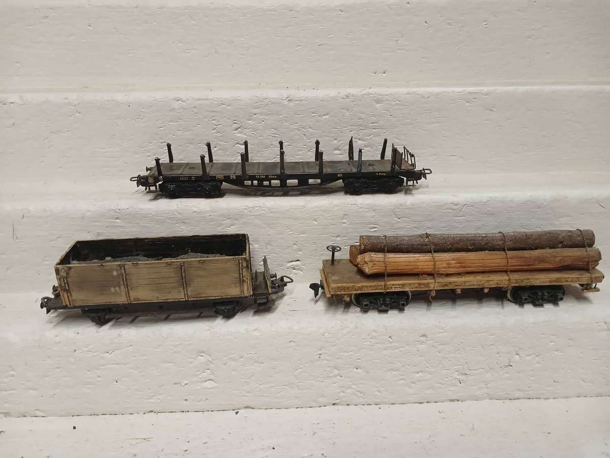 HO SCALE - MARKLIN GOODS WAGONS - X3