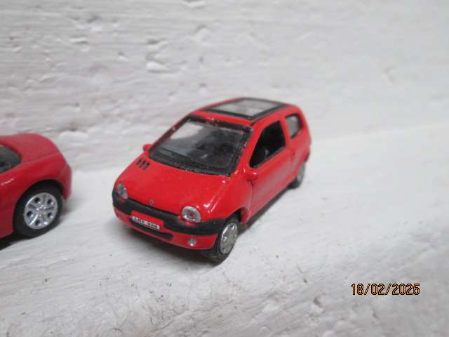 1:72 SCALE - DIE CAST MODELS - X3