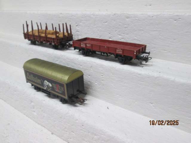 HO SCALE - MARKLIN - VARIOUS GOODS TRUCKS - X3