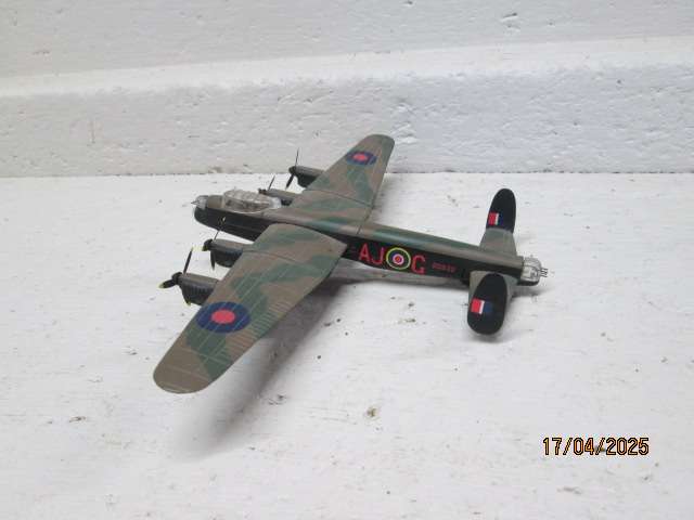 DIE CAST MILITARY AEROPLANE - AVRO LANCASTER (DAMBUSTER)