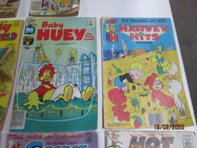 COMICS - VARIOUS ORIGINAL OLD COMIC BOOKS - X10