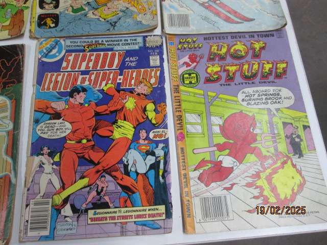 COMICS - VARIOUS ORIGINAL OLD COMIC BOOKS - X10