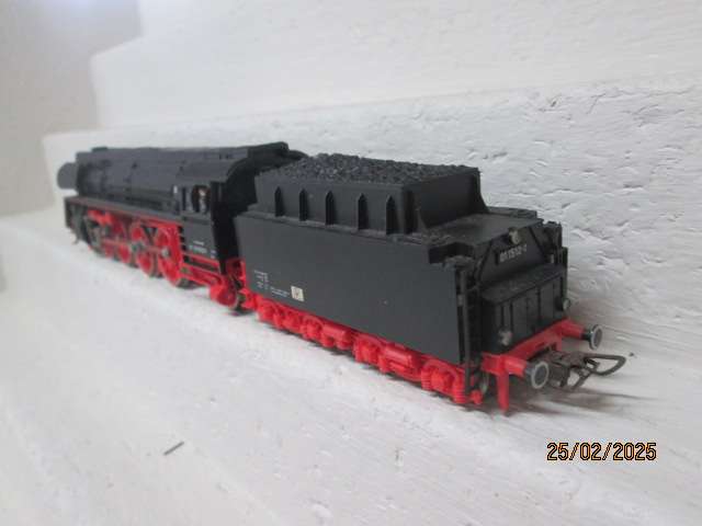 HO SCALE - PIKO - 4-6-2 STEAM LOCOMOTIVE