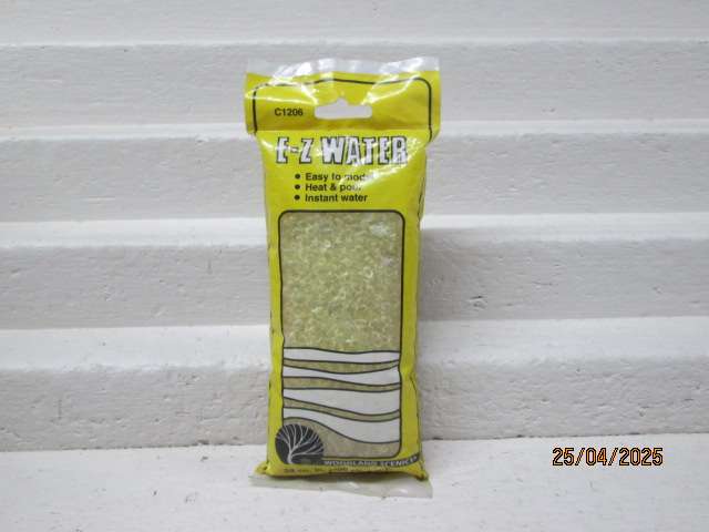 HO SCALE - WOODLANDS SCENICS - E-Z WATER PELLETS