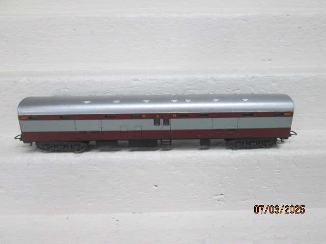 HO SCALE - LIMA - SAR - TRANS KAROO BAGGAGE CAR COACH