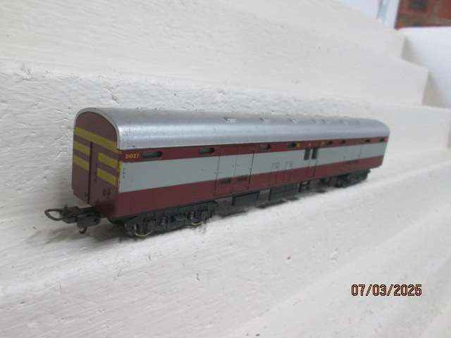 HO SCALE - LIMA - SAR - TRANS KAROO BAGGAGE CAR COACH