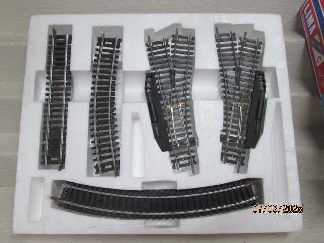 HO / OO SCALE - LIMA - EXTENSION TRACK PACK C - BOXED