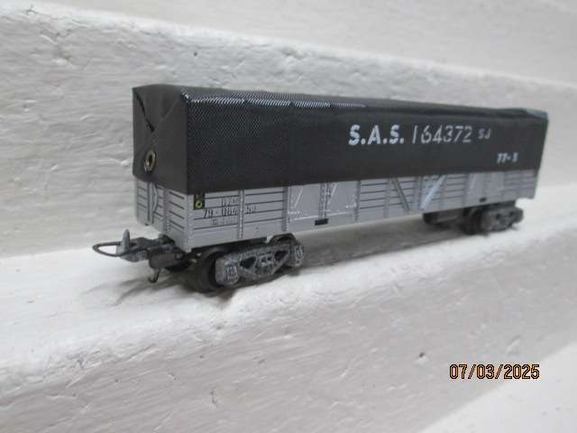 HO SCALE - LIMA - SAR - OZ SILVER WAGON WITH TARP - BOXED