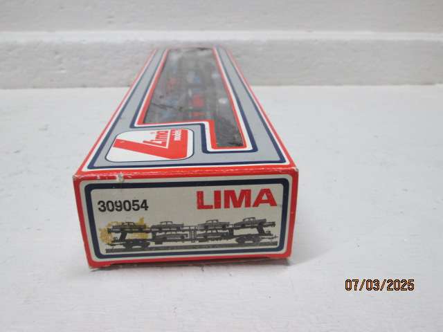 HO SCALE - LIMA - DB DARK GREEN MERCEDES CAR CARRIER WAGON - BOXED
