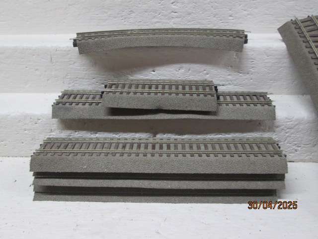 HO / OO SCALE - ROCO - TRACK & POINT