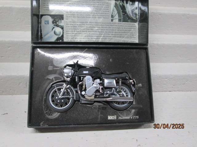 DIE CAST MODEL - MINI CHAMPS - 1:12 SCALE - MiiNCH MAMMUT 4 TTS MOTOR BIKE - BOXED