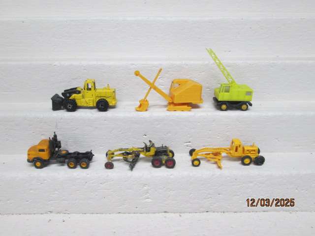 HO SCALE - CONSTRUCTION VEHICLES - X6