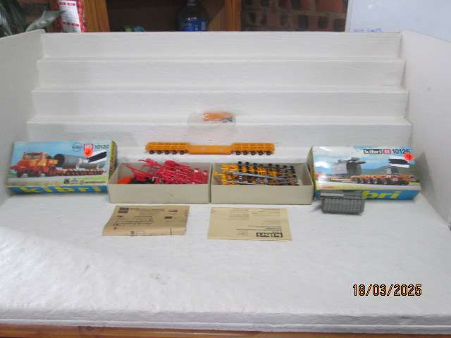 HO SCALE - KIBRI - EXTRA HEAVY ROAD TRANSPORT SET - BOXED
