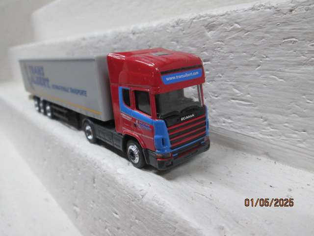HO SCALE -HERPA - SCANNIA - TRUCK AND TRAILER - TRANS ALBERT