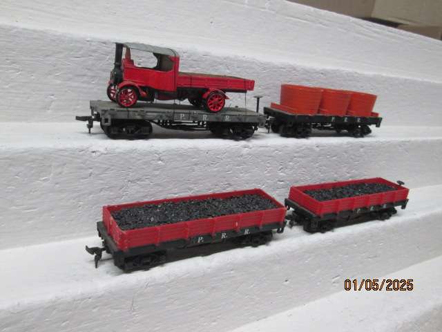 HO SCALE - BACHMANN - PRR VARIOUS GOODS WAGONS - X4