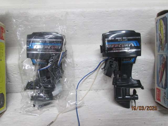 Academy Minicraft Toy Electric Mercury 650 Outboard Motor Model - BOXED - X2