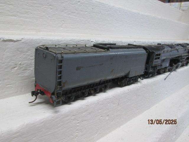 HO SCALE - BOWSER - CHALLENGER STEAM LOCOMOTIVE