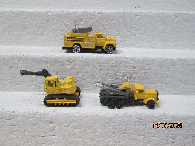 DIE CAST - CONSTRUCTION - VEHICLES - X3