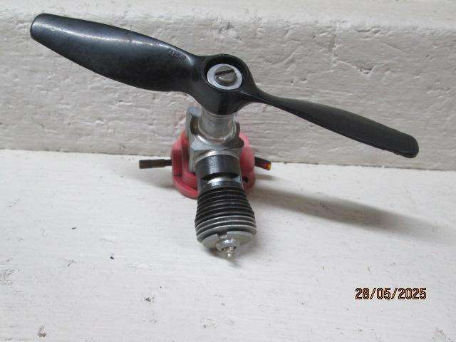 BABY B - PETROL AEROPLANE ENGINE