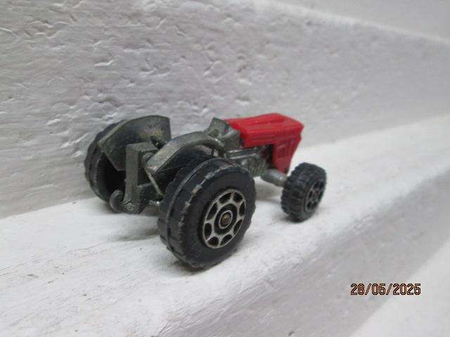 POLITOYS - RED TRACTOR - LEONE70