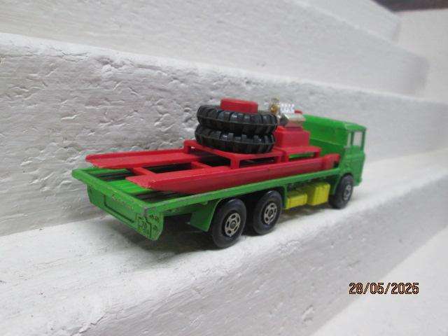 MATCHBOX - SUPERKINGS - DAF TRUCK