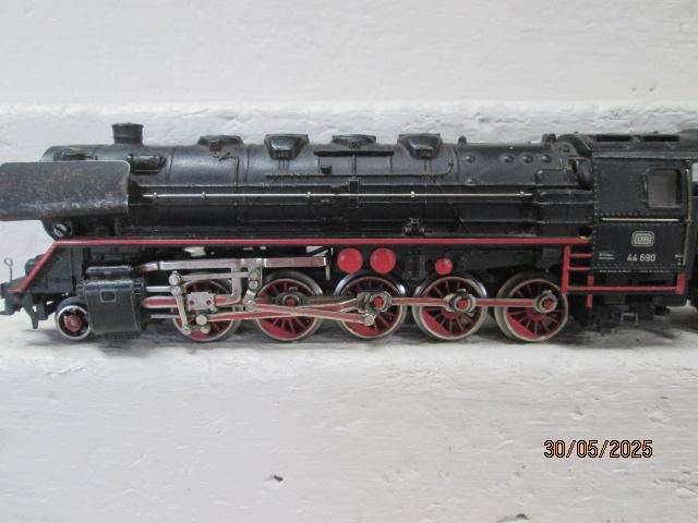 HO SCALE - MARKLIN - HAMO - 2-10-0 DB STEAM LOCOMOTIVE - 2-RAIL - BOXED