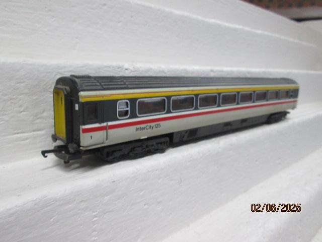 OO SCALE - LIMA - INTERCITY 125 PASSENGER COACH - BOXED