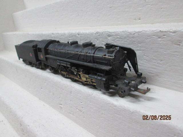 HO SCALE - LIMA - SNCF - 2-8-2 STEAM LOCOMOTIVE