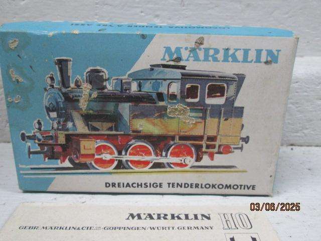 HO SCALE - MARKLIN - 0-6-0 STEAM LOCOMOTIVE - BOXED