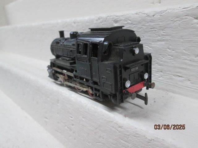 HO SCALE - MARKLIN - 0-6-0 STEAM LOCOMOTIVE - BOXED