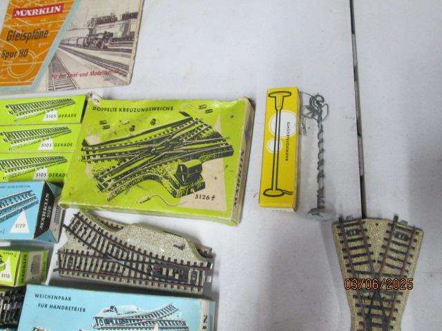 HO SCALE - MARKLIN -M TRACK - LARGE AMOUNT - MOSTLY BOXED