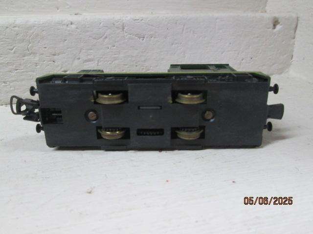 HO SCALE - LIMA - FS GREEN SHUNTER DIESEL LOCOMOTIVE