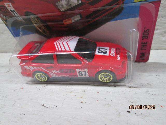DIE CAST - HOTWHEELS - 1987 FORD SIERRA COSWORTH - BOXED